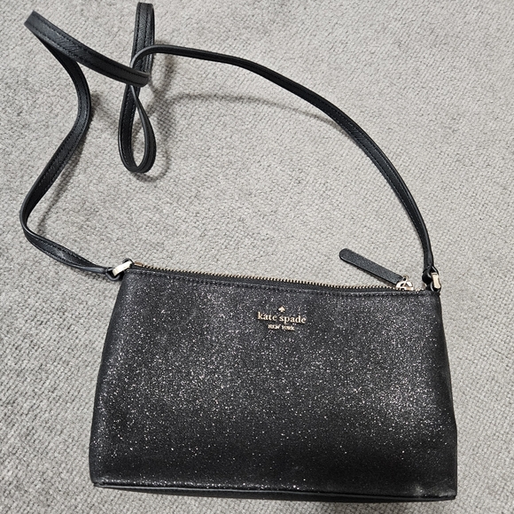 kate spade Handbags - Kate Spade purse